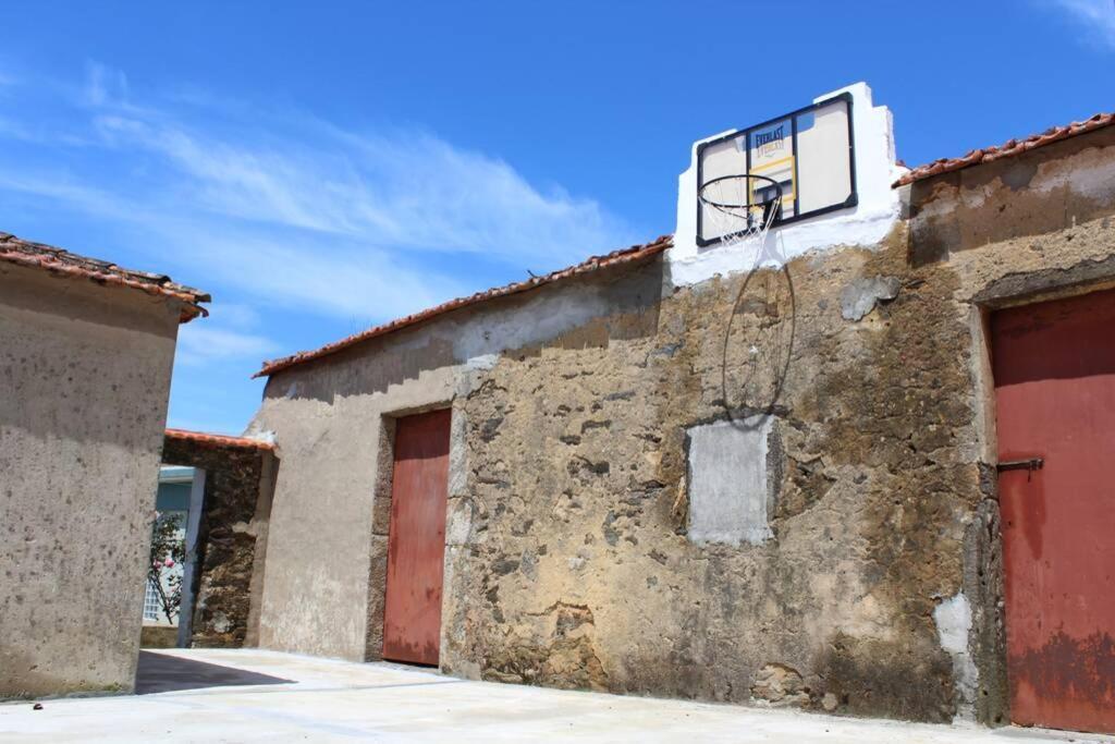 فيلا House With Pool And Garden In Esmoriz Near Porto المظهر الخارجي الصورة